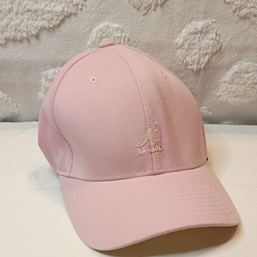 Kangol Pink Wool Flex Fit Baseball Cap Women's L/XL New With Tags